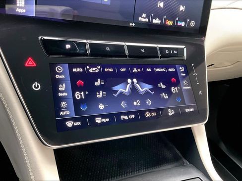 Used 2024 Maserati Grecale Modena image 32