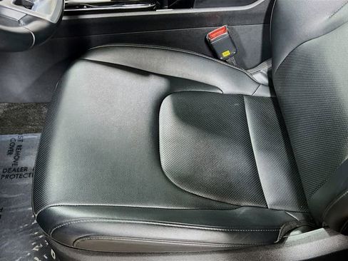 Certified 2025 Kia Sportage EX image 19