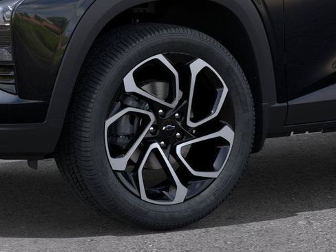 New 2026 Chevrolet Trax RS w/ Sunroof Package FWD image 9