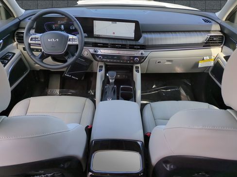 New 2025 Kia Telluride EX w/ EX Captain's Chair Package image 15