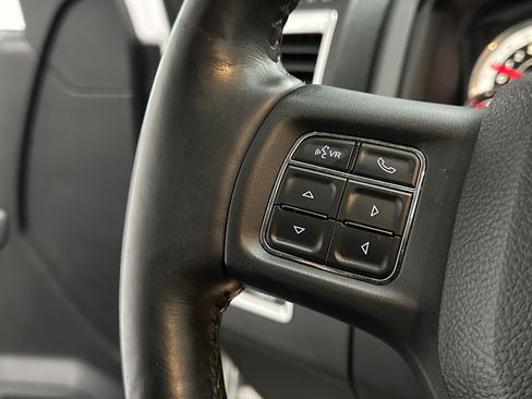 Used 2017 RAM 1500 Big Horn image 31