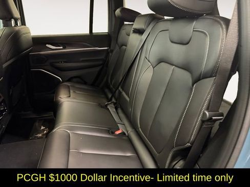 New 2026 Jeep Grand Cherokee Limited image 21
