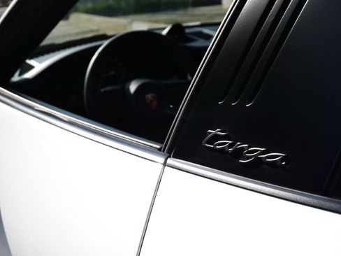 Used 2024 Porsche 911 Targa 4 GTS AWD/4WD image 17