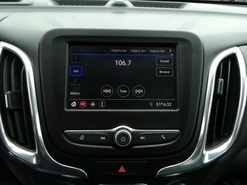 Used 2021 Chevrolet Equinox LT AWD/4WD image 17