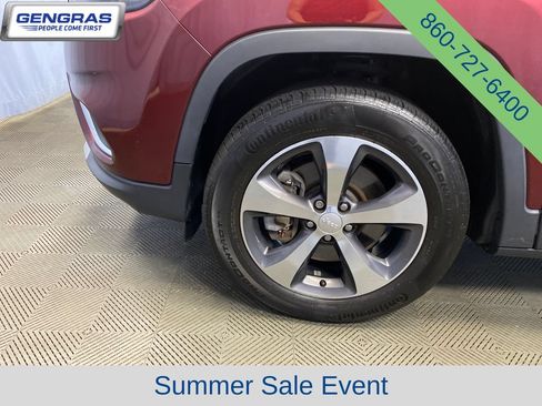 Used 2019 Jeep Cherokee Limited AWD/4WD image 48