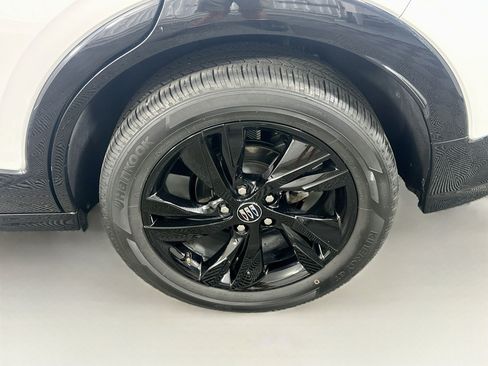 Used 2024 Buick Encore GX Sport Touring FWD image 11
