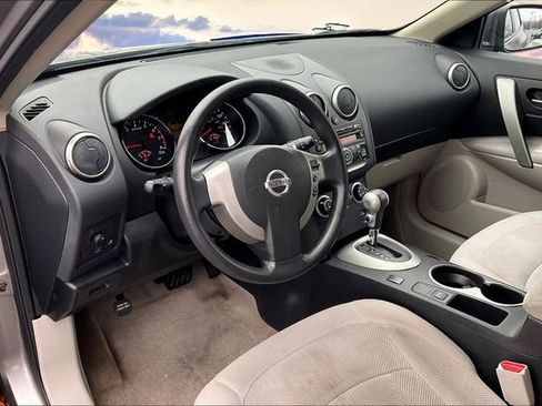 Used 2013 Nissan Rogue S image 16