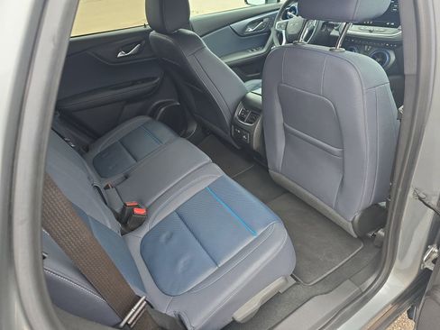 Used 2023 Chevrolet Blazer RS w/ Enhanced Convenience Package image 12