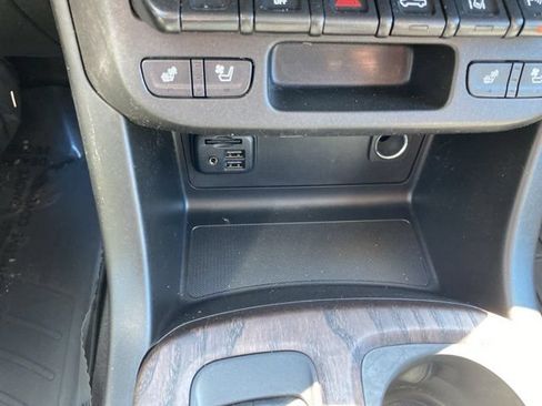 Used 2022 GMC Canyon Denali AWD/4WD image 26