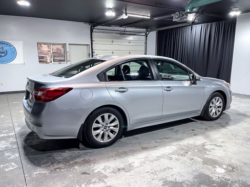 Used 2016 Subaru Legacy 2.5i Premium w/ Moonroof Package image 8