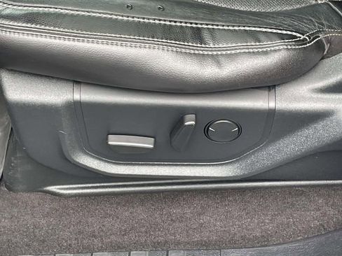 Used 2019 Ford F150 Lariat AWD/4WD image 16