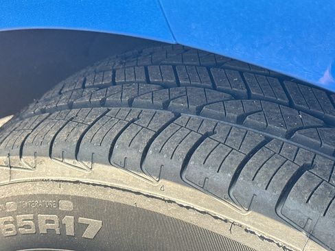 Used 2024 Chevrolet Equinox LT AWD/4WD image 10