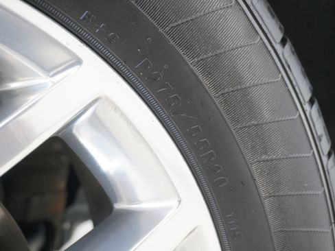 Used 2018 GMC Sierra 1500 SLT w/ Enhanced Driver Alert Package image 25