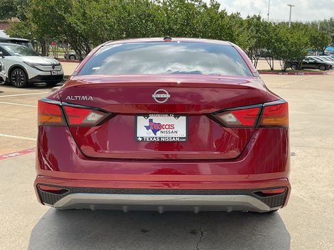 New 2026 Nissan Altima 2.5 SV FWD image 5