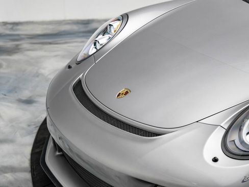 Used 2018 Porsche 911 GT3 w/ Sport Chrono Package image 28