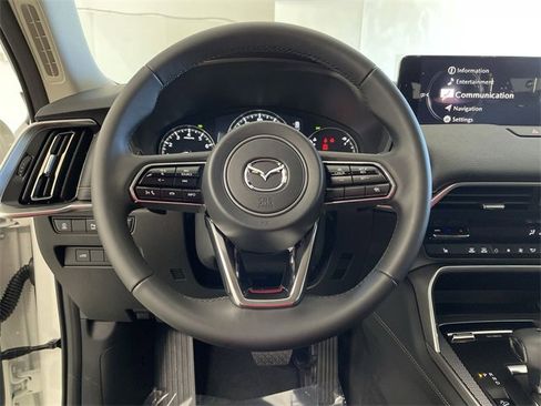 Certified 2025 MAZDA CX-90 3.3 Turbo w/ Preferred Package image 31