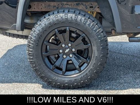 Used 2019 Chevrolet Colorado ZR2 w/ ZR2 Midnight Special Edition AWD/4WD image 13