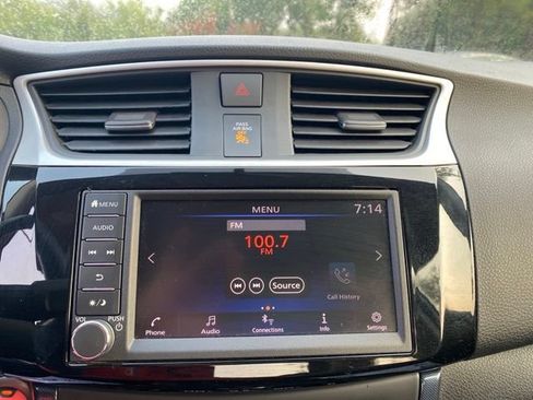 Used 2019 Nissan Sentra SR FWD image 14