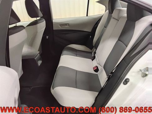 Used 2025 Toyota Corolla LE FWD image 13