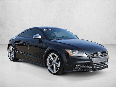 Used 2013 Audi TTS 2.0T Prestige image 3