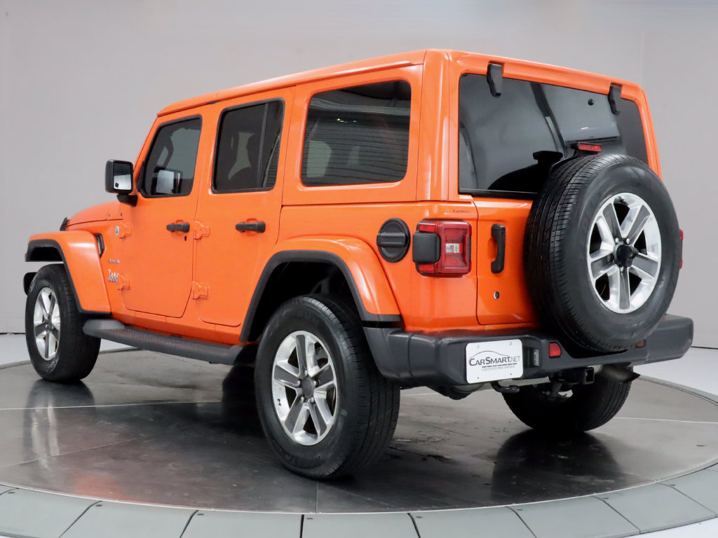 Used 2019 Jeep Wrangler Unlimited Sahara w/ LED Lighting Group AWD/4WD image 3