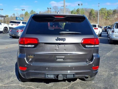Used 2021 Jeep Grand Cherokee Laredo X image 17