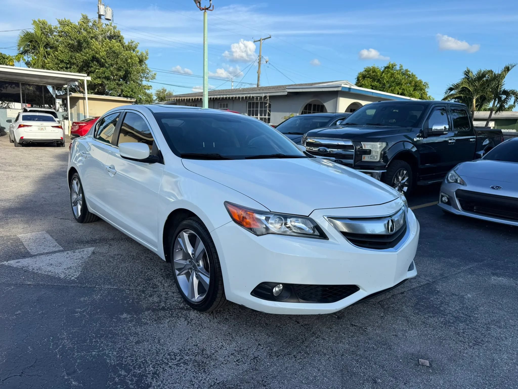 Used 2013 Acura ILX w/ Technology Package FWD image 7