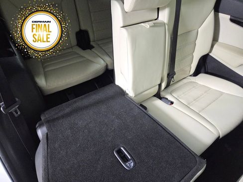 Used 2016 Kia Sorento SX image 18