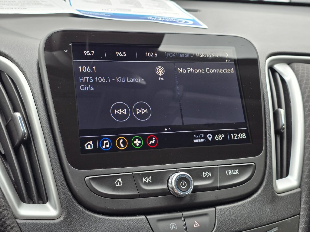 Used 2023 Chevrolet Malibu LT FWD image 20