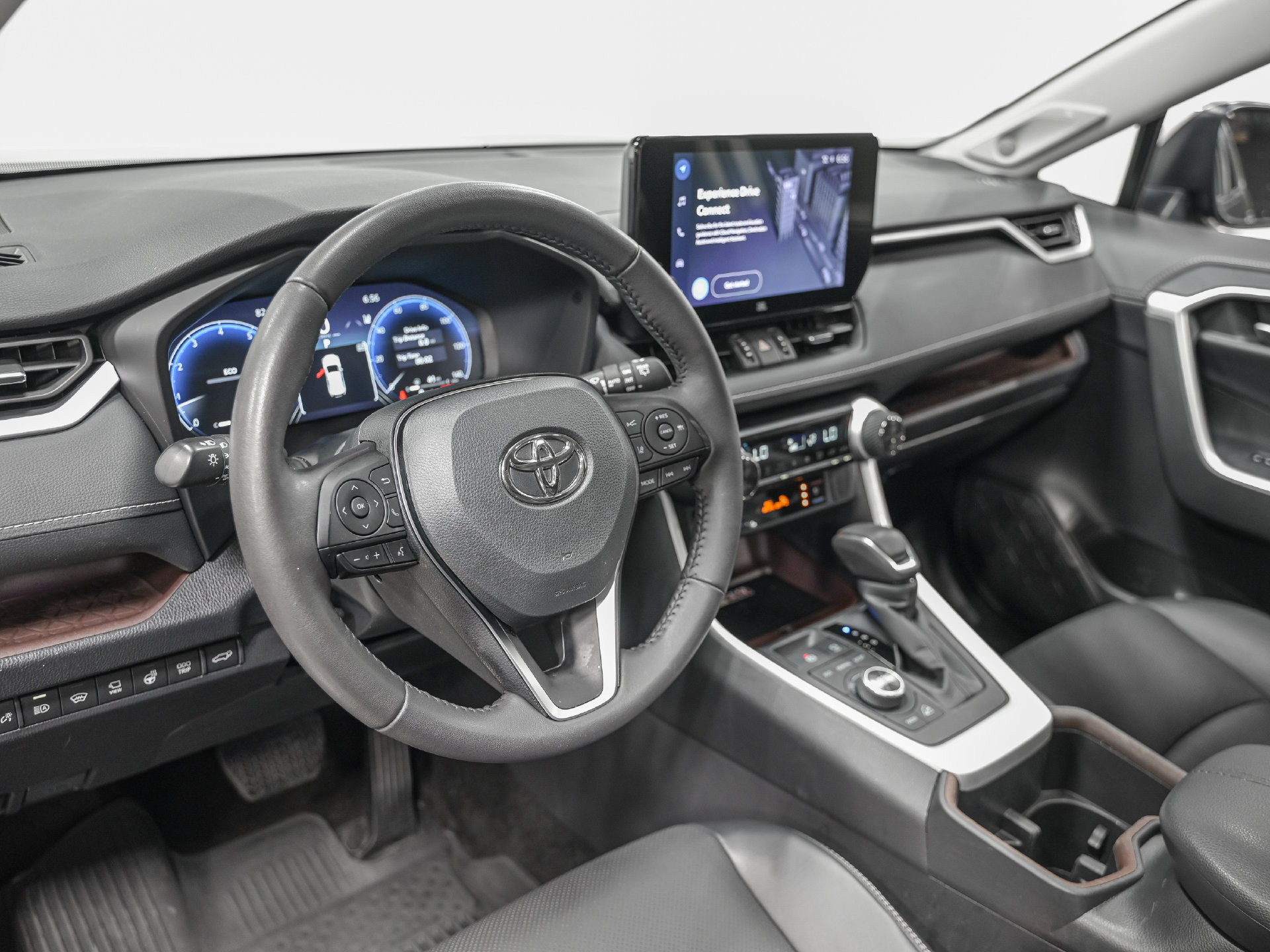 Used 2024 Toyota RAV4 Limited w/ Advanced Technology Package AWD/4WD image 14