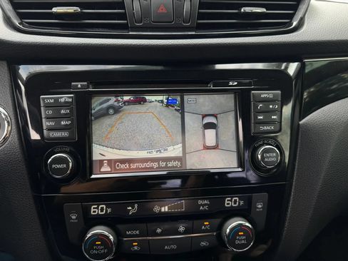 Used 2017 Nissan Rogue Sport SL w/ SL Premium Package FWD image 22