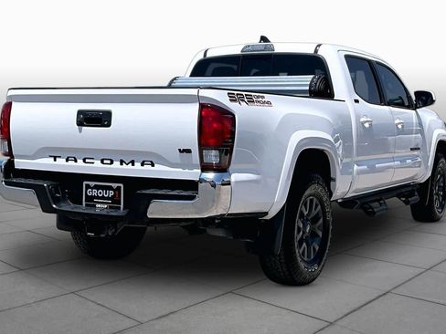 Used 2022 Toyota Tacoma SR5 RWD image 13