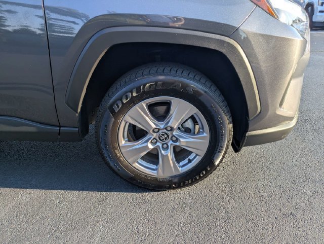 Certified 2022 Toyota RAV4 XLE FWD image 13