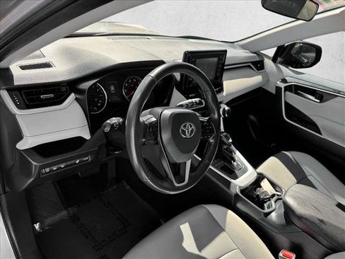 Used 2019 Toyota RAV4 XLE Premium w/ Cold Weather Package image 12