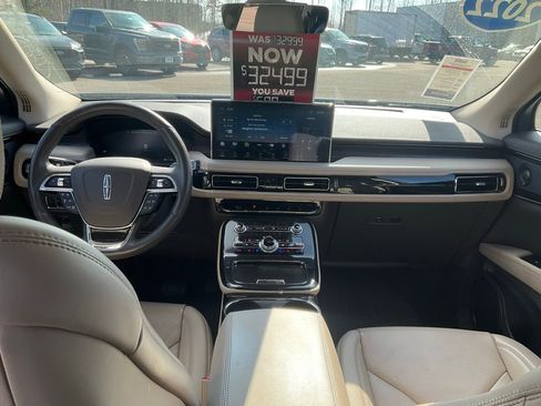 Used 2022 Lincoln Nautilus Reserve w/ Equipment Group 201A image 4