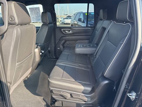 Certified 2024 GMC Yukon XL SLT image 18