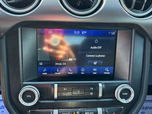 Used 2019 Ford Mustang GT Premium w/ Equipment Group 401A image 17