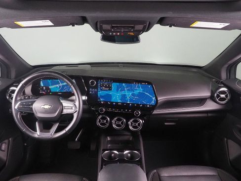 Used 2024 Chevrolet Blazer EV LT AWD/4WD image 3