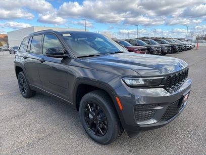 New 2025 Jeep Grand Cherokee 4WD