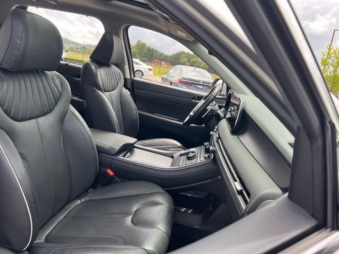 Used 2024 Hyundai Palisade Limited FWD image 41