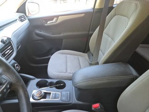 Used 2020 Ford Escape SE AWD/4WD image 17