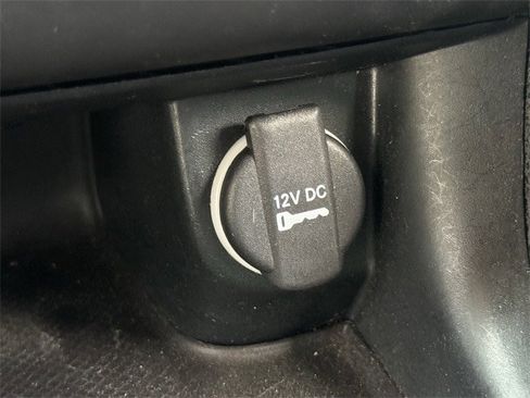 Used 2022 Dodge Charger SXT image 21