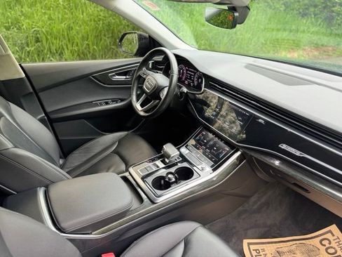 Used 2020 Audi Q8 Premium w/ Black Optic Package AWD/4WD image 19