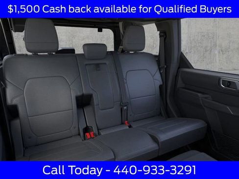 New 2025 Ford Bronco Outer Banks w/ Sasquatch Package image 12