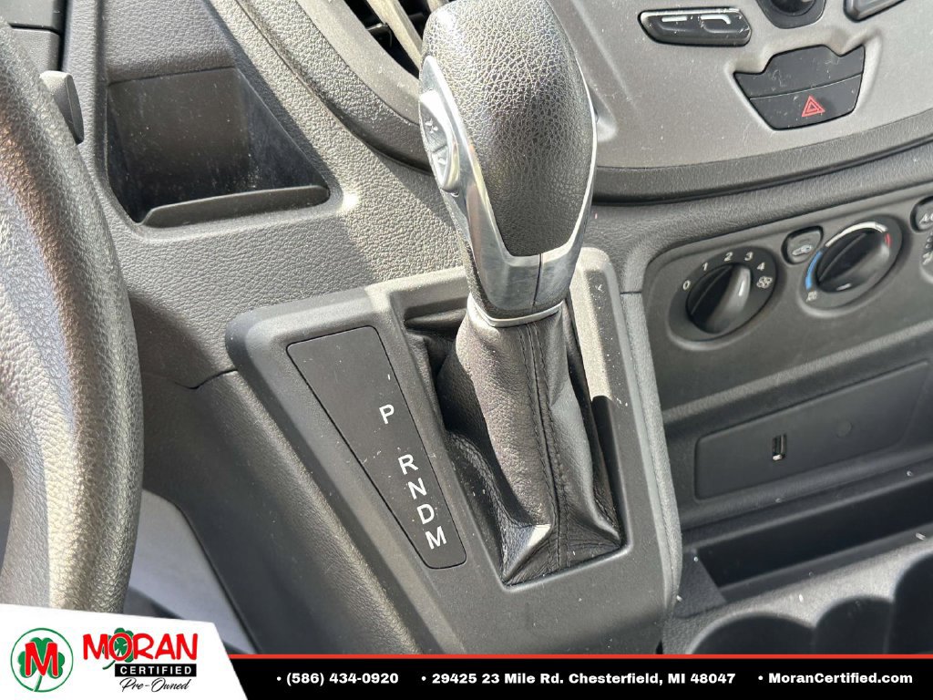 Used 2018 Ford Transit 150 XL RWD image 26