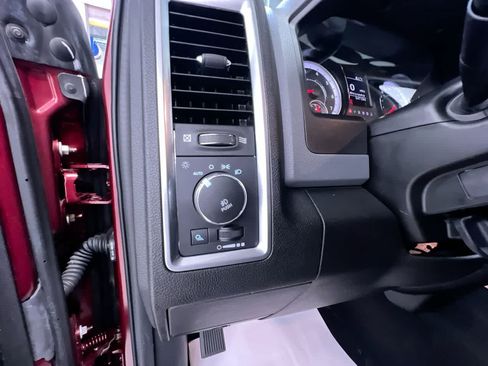 Used 2019 RAM 1500 Warlock AWD/4WD image 16