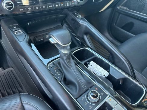 Certified 2024 Kia Telluride S AWD/4WD image 10