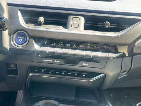 Used 2021 Lexus UX 250h w/ Premium Package AWD/4WD image 17