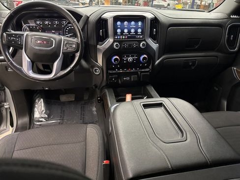 Used 2021 GMC Sierra 1500 Elevation w/ Preferred Package image 10