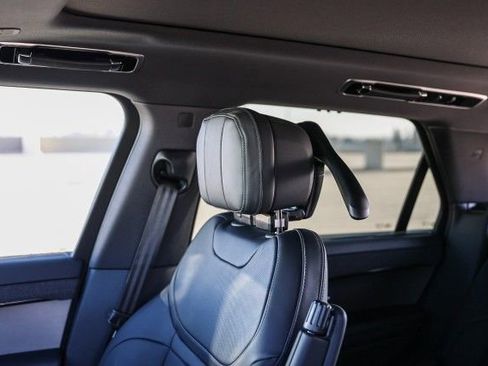 New 2025 Land Rover Range Rover Sport SE image 27